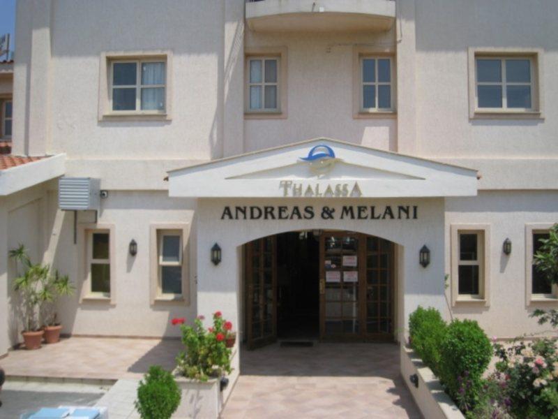Andreas & Melanie Beach Hotel Governors Beach Exterior photo